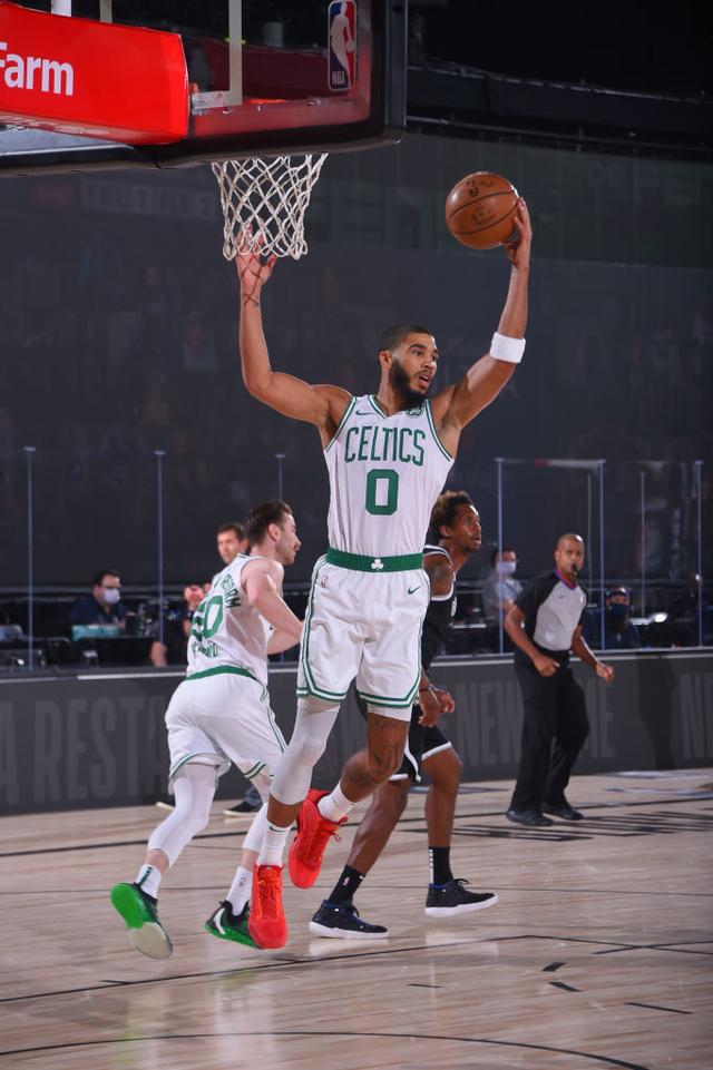 名单上每进 名单上每进