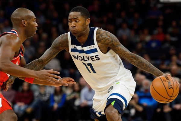 的拼抢后 的拼抢后