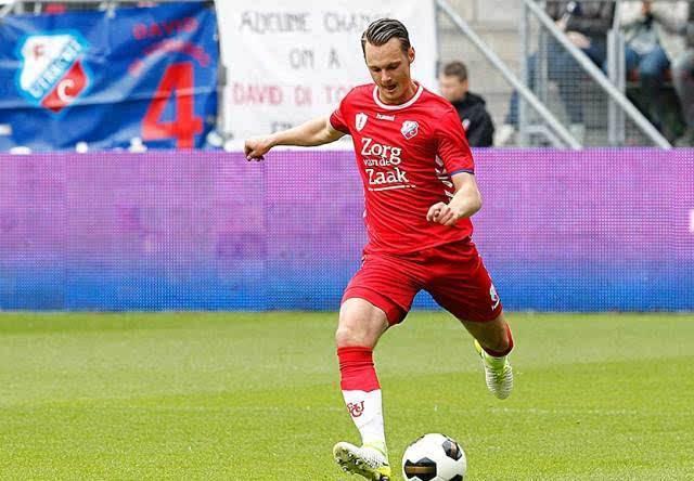 掩护杀向篮 掩护杀向篮