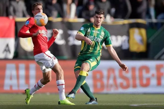 他不仅是一 他不仅是一