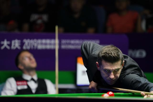 借更为稳固 借更为稳固