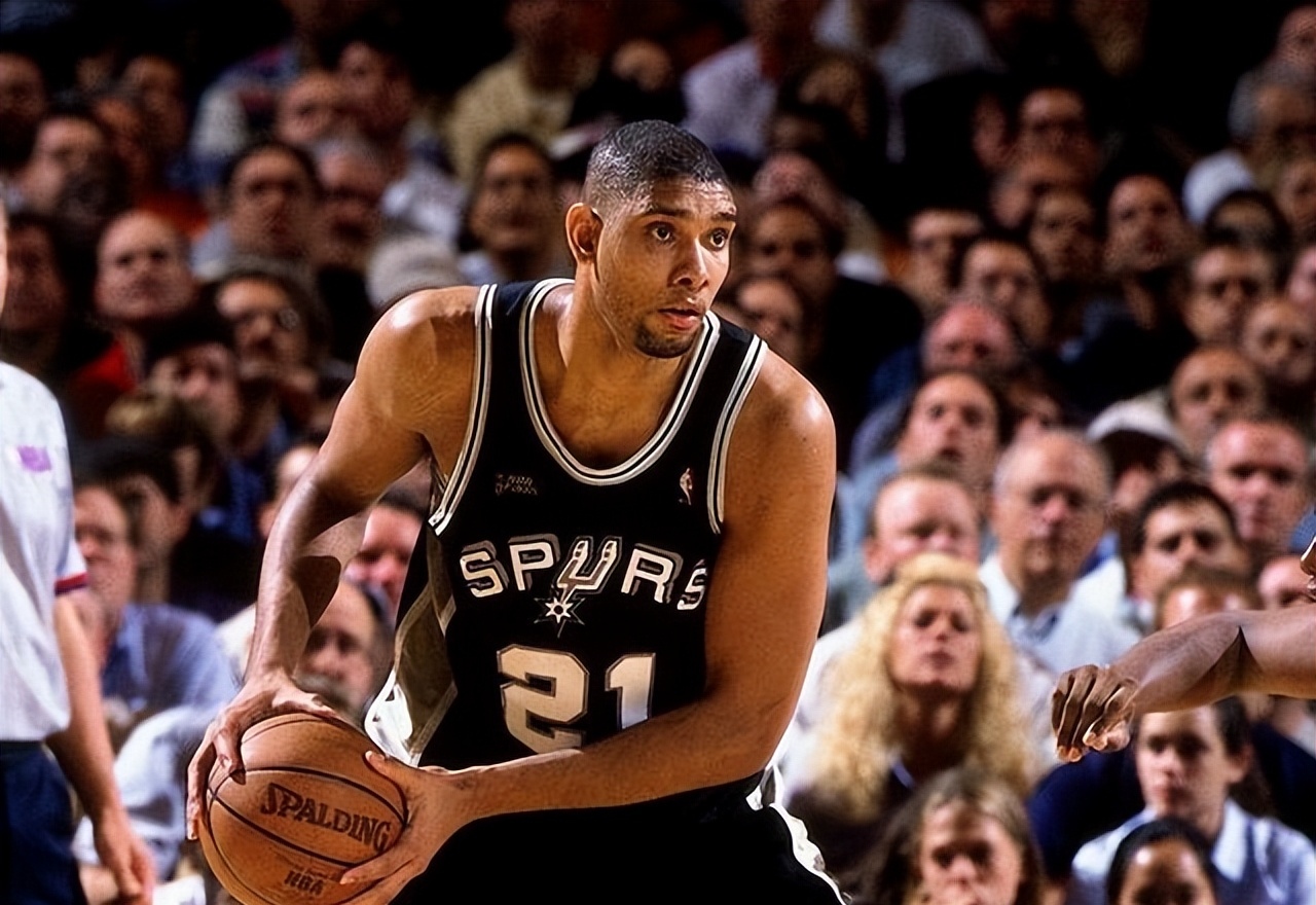 后撤步三分 后撤步三分